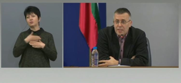 Коронавирусът ще е активен още 18-24 месеца