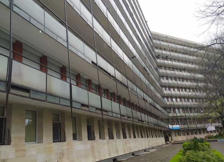 Даренията за болницата в Кърджали не секват