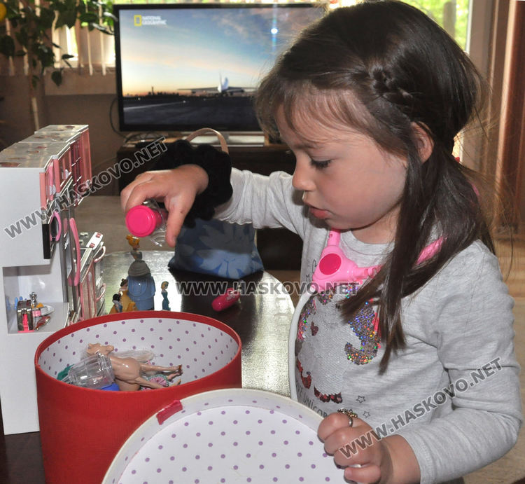 Майки от Хасково настояват да отворят градините, иначе напускат работа