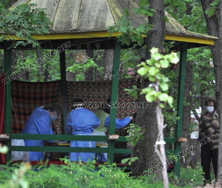 Изследват за Ковид-19 в Старческия дом в Хасково