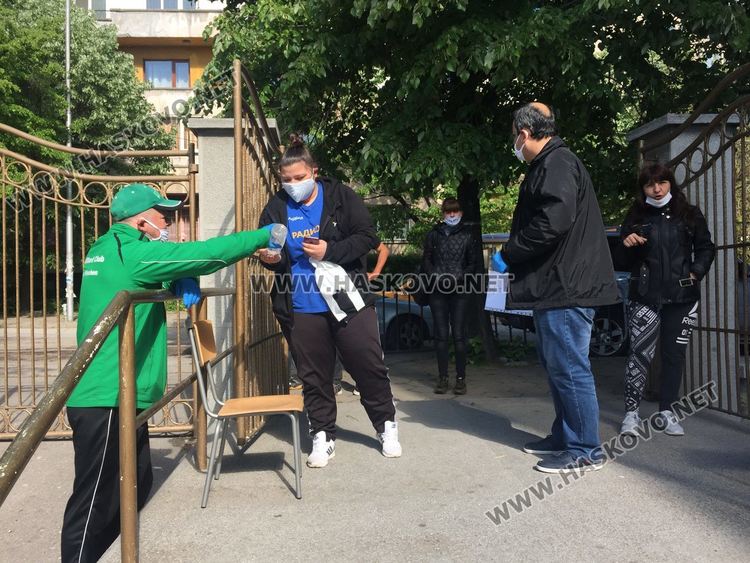 Започна раздаването на продукти по училищните схеми в хасковските школа