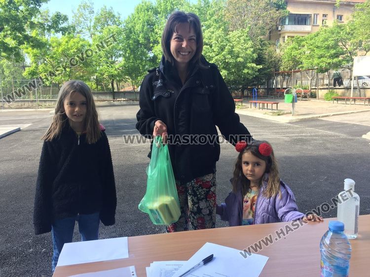 Започна раздаването на продукти по училищните схеми в хасковските школа