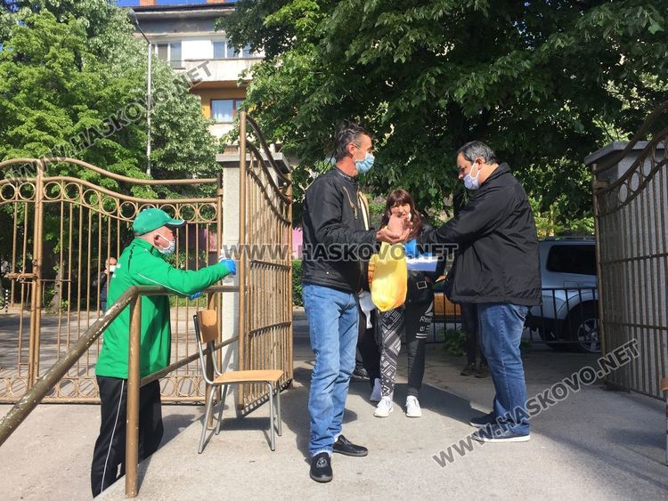 Започна раздаването на продукти по училищните схеми в хасковските школа