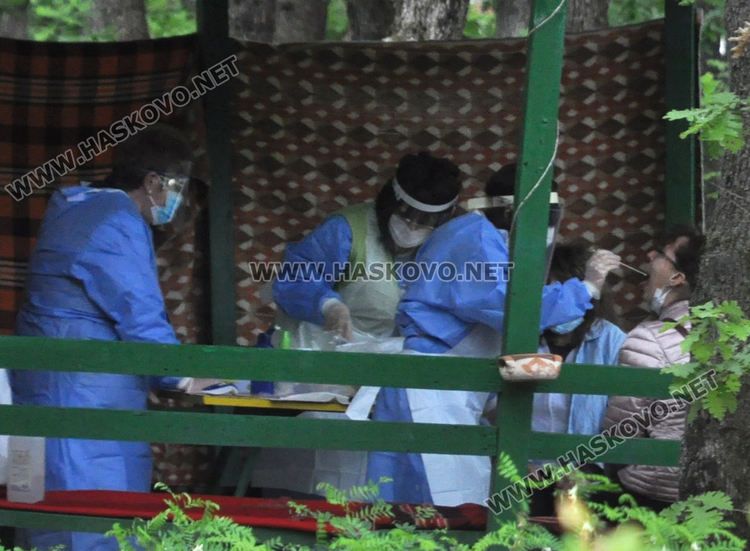 Изследват за Ковид-19 в Старческия дом в Хасково