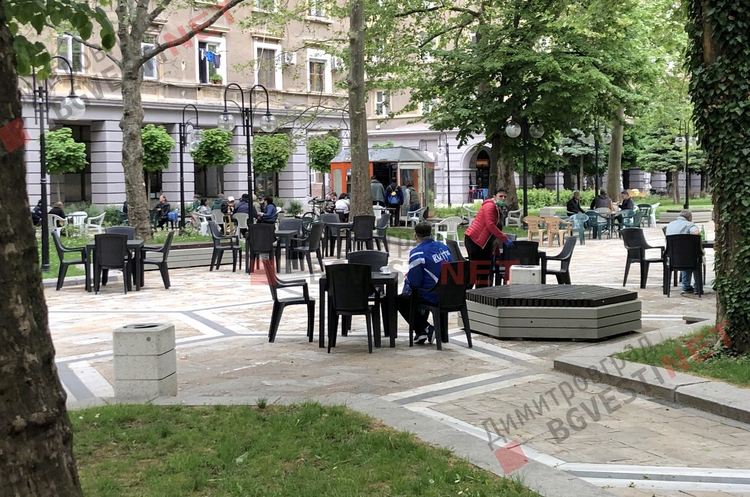 Част от заведенията в Димитровград отвориха и изпълняват новите правила, други се подготвят 