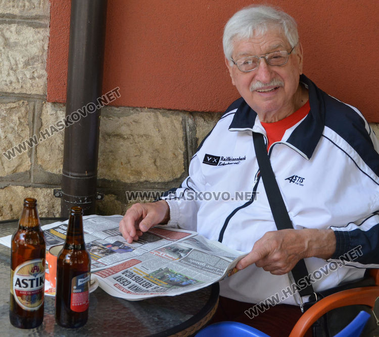 Заведения в Хасково отвориха за клиенти