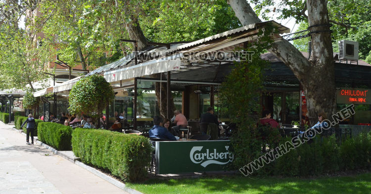 Заведения в Хасково отвориха за клиенти