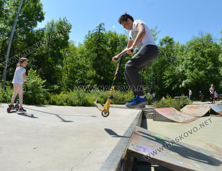 Скейт площадката на "Кенана" любимо място, но опасно