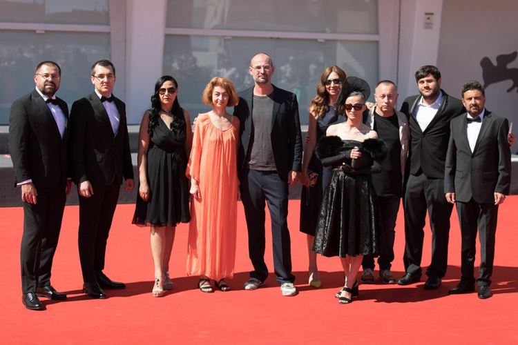 Пожарът в „Колектив“ – смразяващ разказ за един пожар и корупционни схеми в здравеопазването в днешни дни