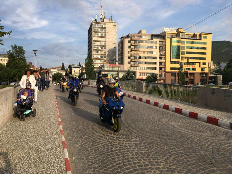 Ще има тържествено изпращане на зрелостниците