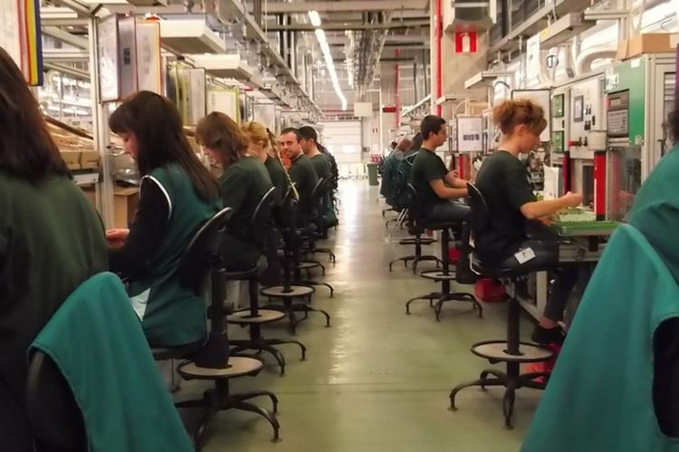 Грантовете за микро и малки фирми тръгват от 14 май