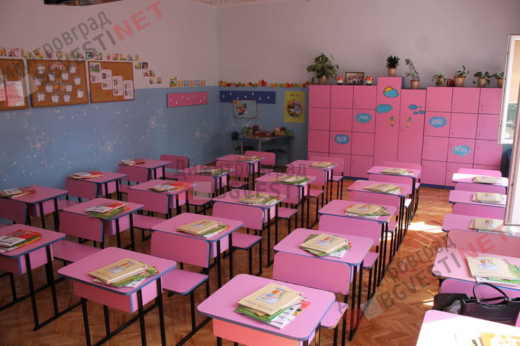 Записването в 1-ви клас в Димитровград и онлайн, срокът - до 21-ви май