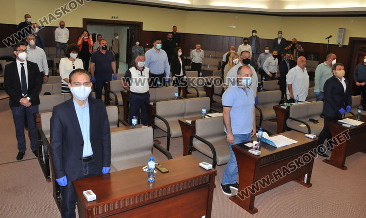 2 месеца без ТБО за  обектите, неработили в извънредното положение