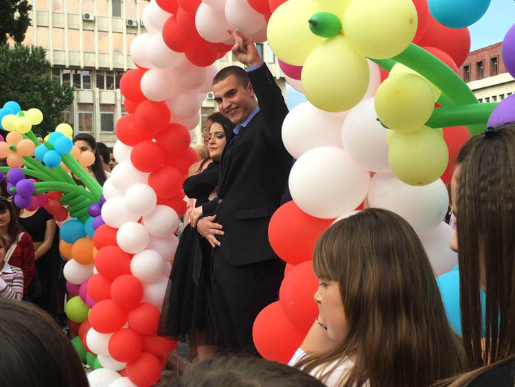 Виртуален 24 май в асеновградските школа, баловете ще са юни или юли, евентуално