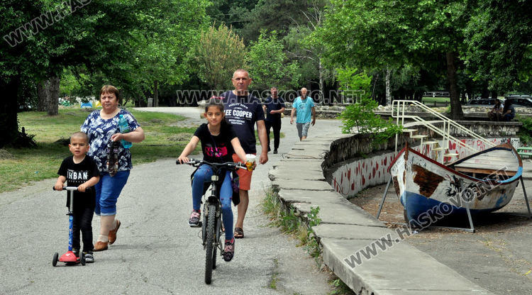 Мнозина хасковлии излязоха на разходка в топлия майски ден