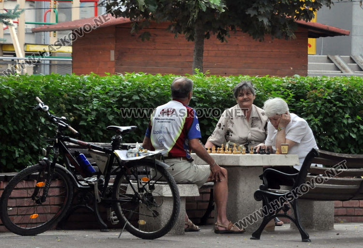 Мнозина хасковлии излязоха на разходка в топлия майски ден