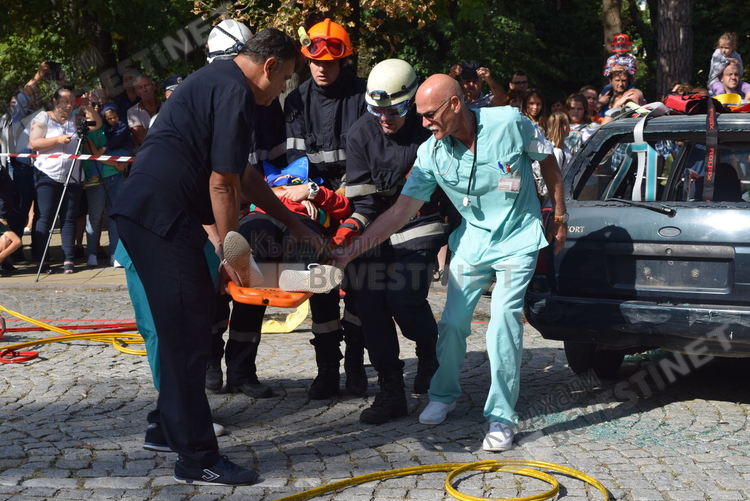 Тежка катастрофа с шестима пострадали при Садовица,Момчилградско, единият почина