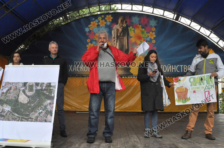 Актове за отсечени дървета на Ямача, продажбата на имотите е законна (видео) 