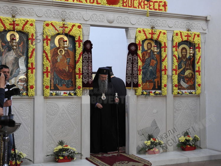 Митрополит Николай положи основния камък на нова църква в Кърджали, храм се въздига в манастира „Св.Йоан Предтеча”