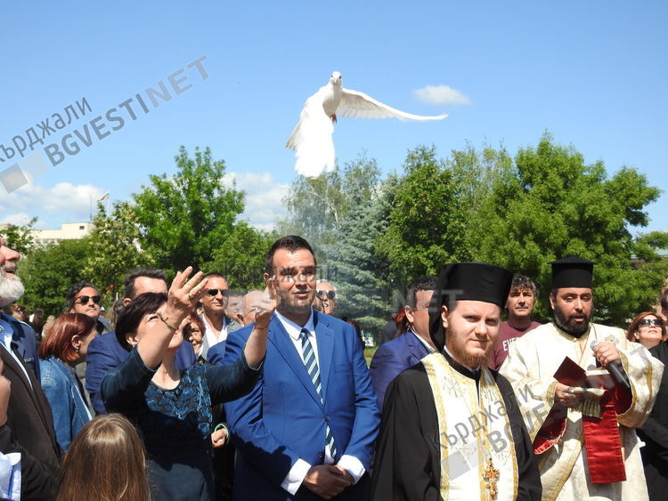 Цвета Караянчева: Този ден е историческо събитие не само за Кърджали,  но и за България