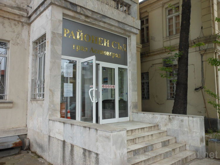 Задържаха Джем, блъснал жена в Долни Воден, човекът, дал му мотора, е с парична гаранция