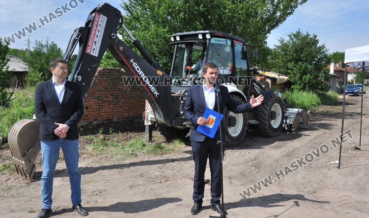 Първа копка за доизграждането на канализацията в „Болярово“