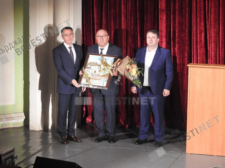 Писаха шестица за мандата на Расим Муса като обществен посредник