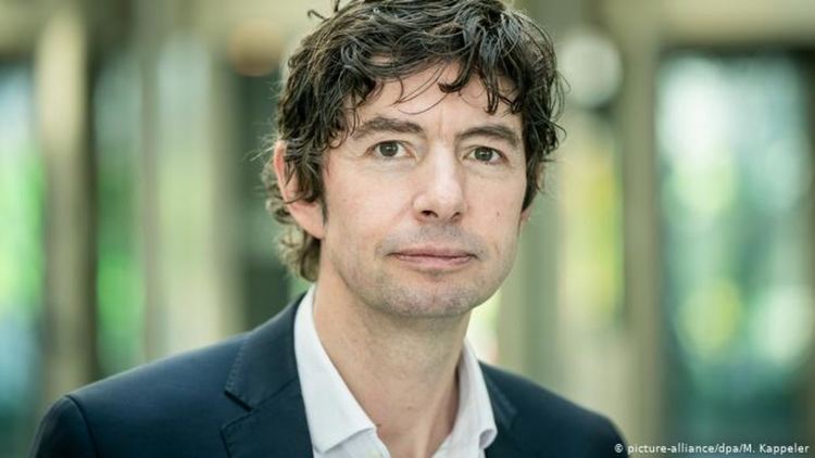 "Така можем да избегнем втора вълна на епидемията. Дори без ваксина."