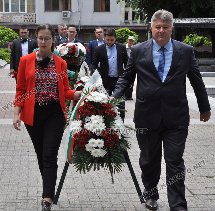 В Хасково почетоха Христо Ботев и загиналите за свободата на България (видео)