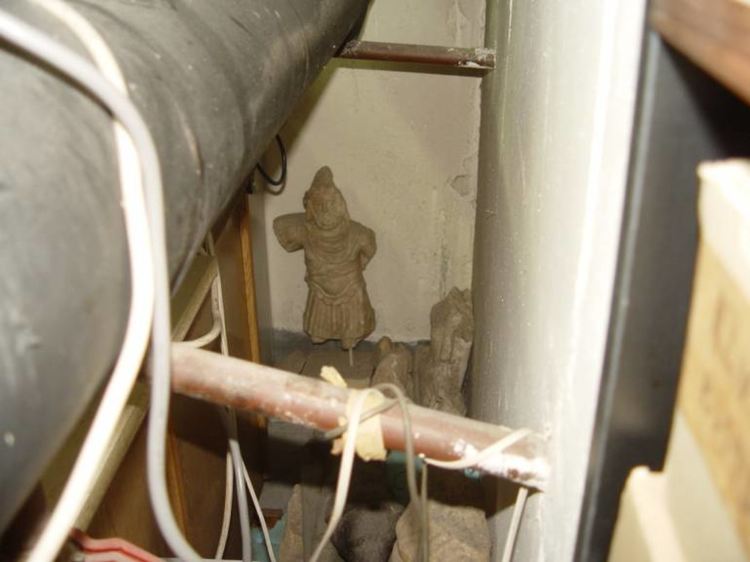 Прокуратурата е иззела още артефакти от офисите на Васил Божков