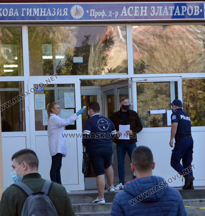 1 108 зрелостници заявиха желание да се явят на матурата по избираем предмет