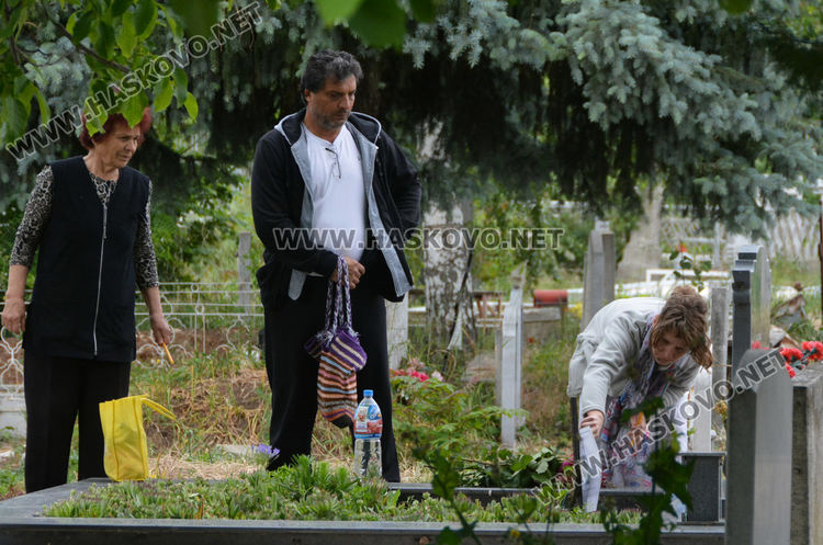 На Черешова задушница отправяме молитва за мъртвите си роднини