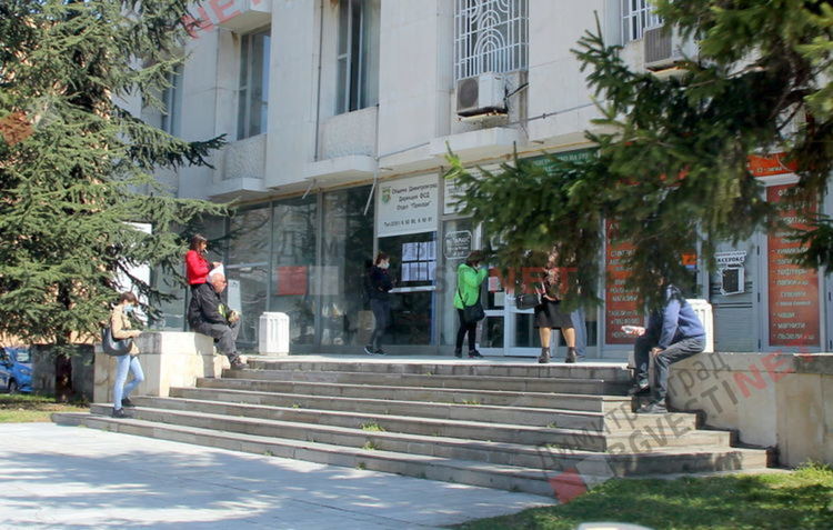 Кредитни консултанти и шофьори търсят в Димитровград