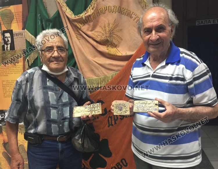 Тако Караиванов /вляво/ и Милко Милев