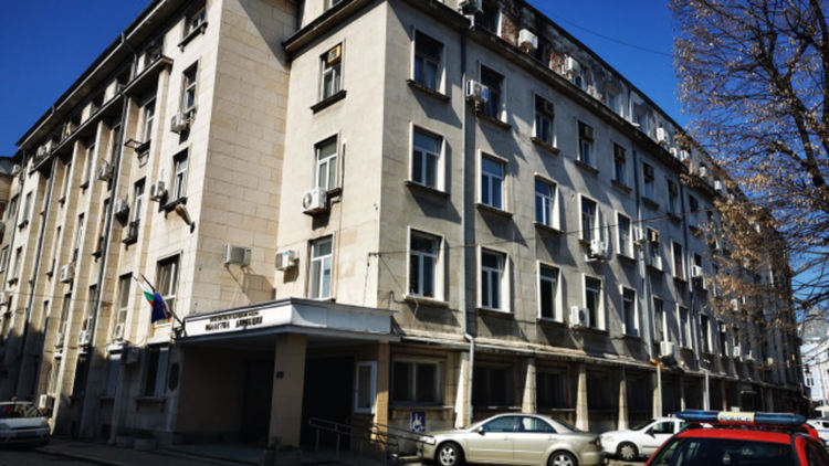 Шофьорите могат да платят глобите си през почивните дни