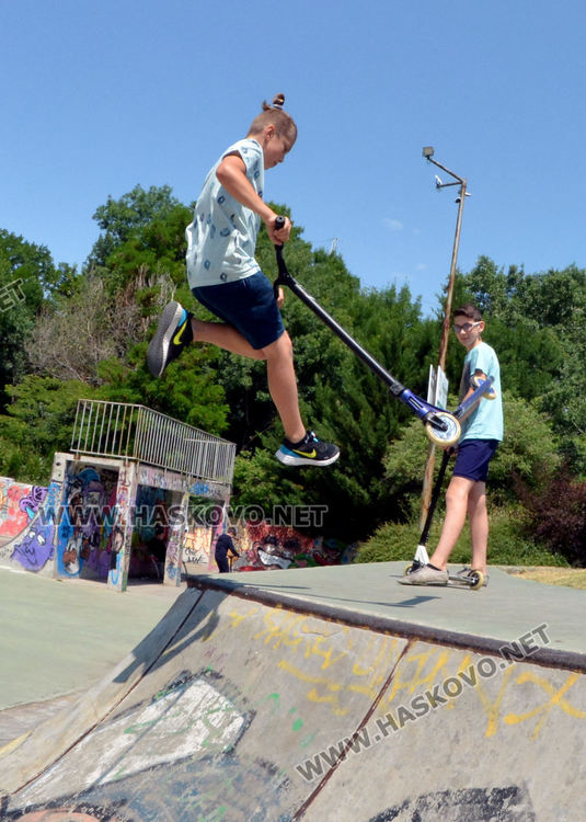 Рампата на скейт площадката в „Кенана” отново е опасна