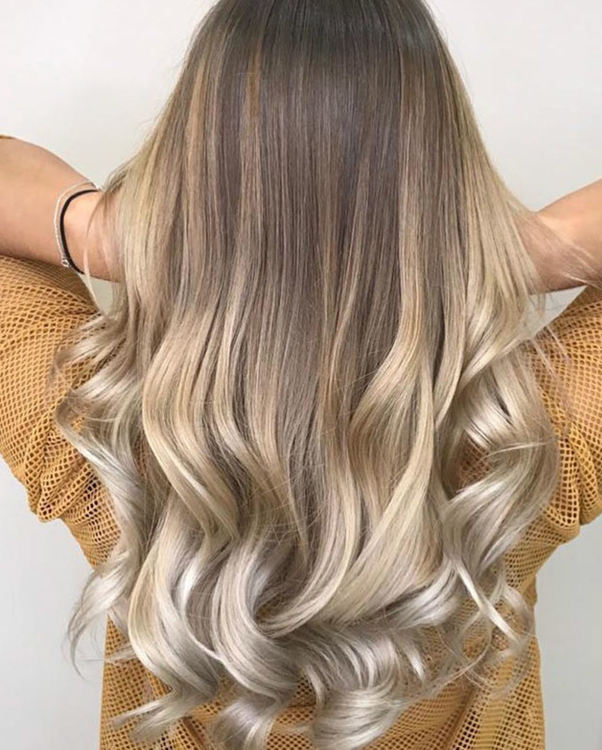 Пепелява брюнетка – стилът на лятото и есента