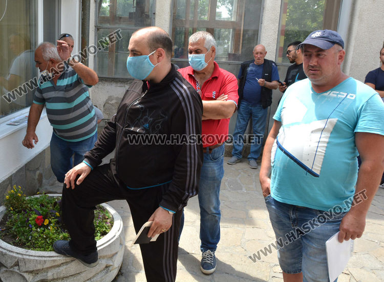 Хасковлии проверяват за глоби в КАТ преди пътувания в чужбина