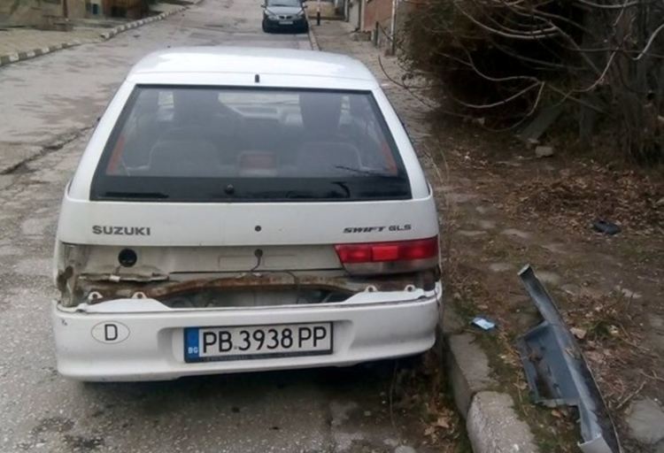 Дейност "Инспекторат, паркинги и гаражи" в Асеновград установи 63 изоставени автомобила