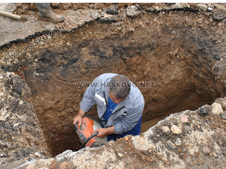 Аварии оставиха части от Хасково без вода