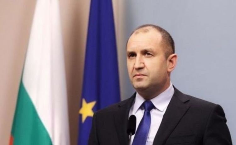 Президентът в Перник, очаква се коментарът му за дрона от Китай