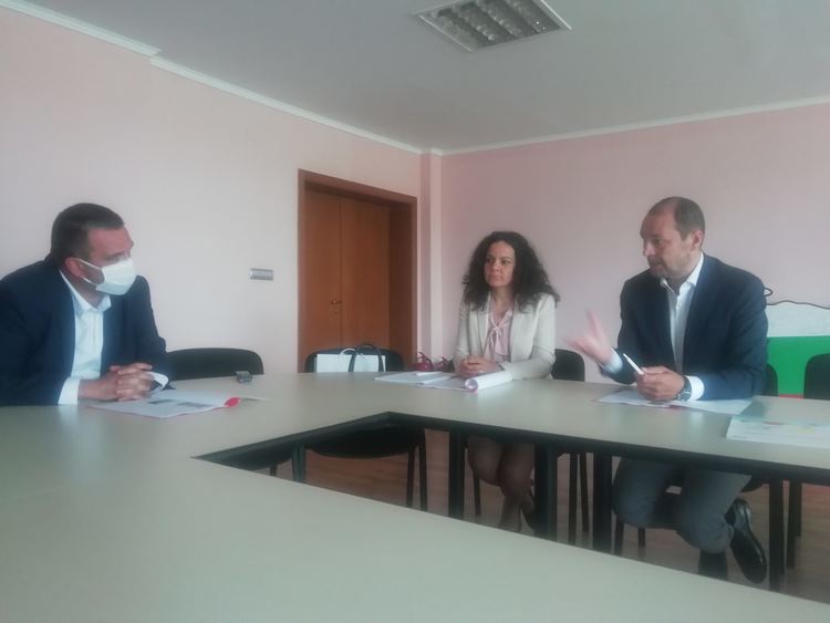 EVN наваксва изоставане в инфраструктурните проекти в областта, породено от пандемията