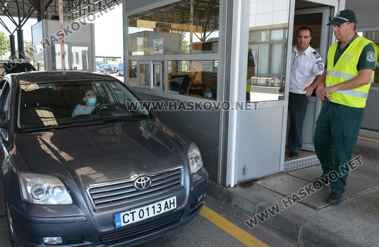 Водачката получи фиш за 50 лева