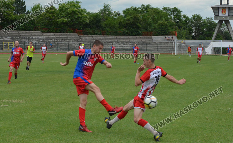 „Хасково“ рестартира сезона с 8:3 срещу „Хеброс“