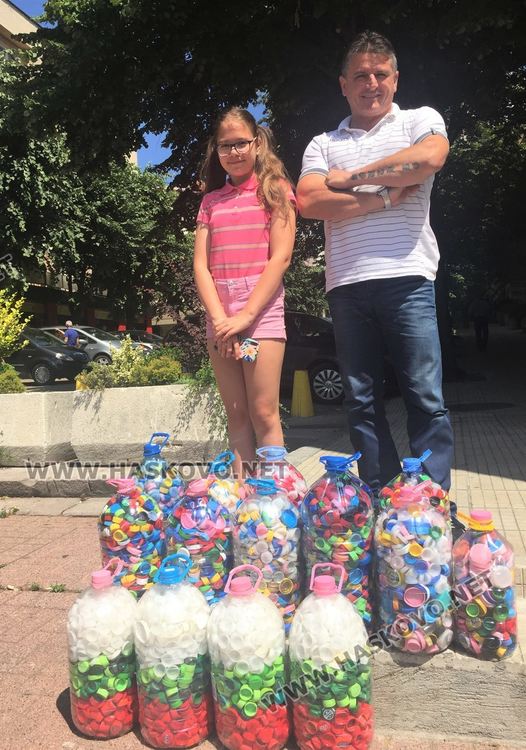 Тонове пластмаса  от Хасково отиват за рециклиране в помощ на кампанията „Капачки за бъдеще“