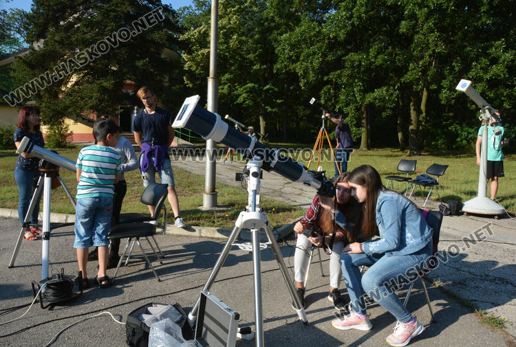 Красивата гледка на частично слънчево затъмнение заснеха в Планетриума „Джордано Бруно“