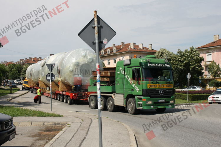 Блокираха движението по околовръстното на Димитровград - шофьори се чувстваха като на българо-гръцката граница