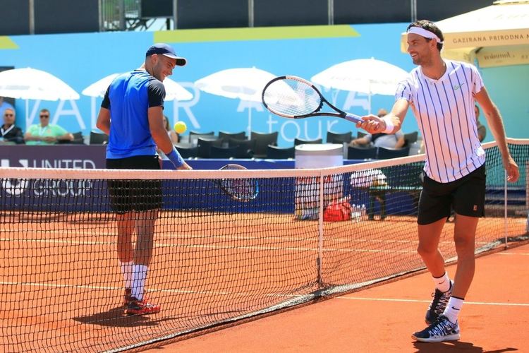 кадър от мача на Димитров  и Чорич