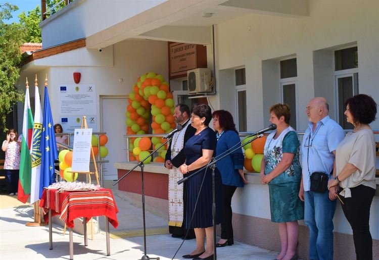 Дневен център „Надежда“ в Харманли отвори врати за 90 потребители