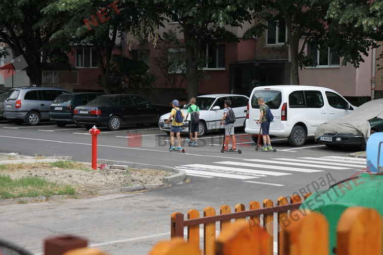Да изхвърлим боклука по европейски на новоремонтирана улица в Димитровград